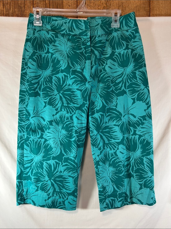 Liz Claiborne Pants - Liz Claiborne Woman’s Two Too Green Floral Print Wide-Leg Capri Pants